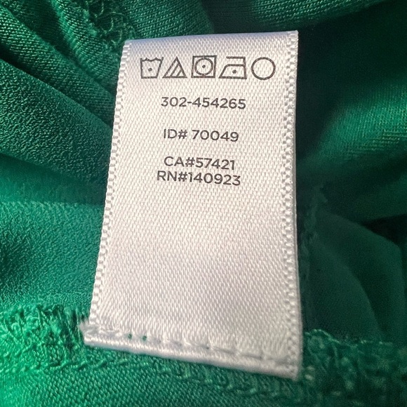 LOFT Green Bell Sleeve Blouse Relaxed Tiered Style - Picture 8 of 8